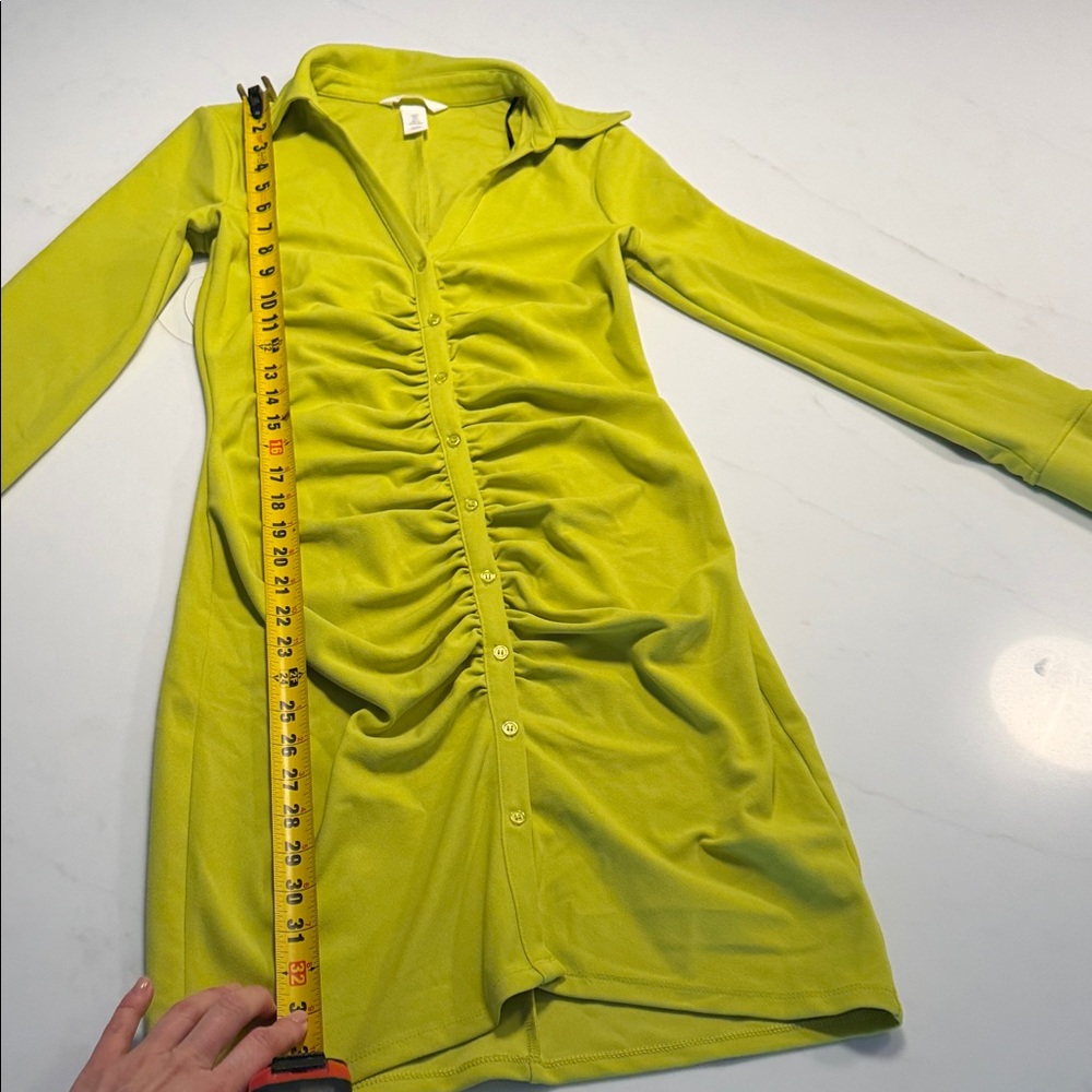 H&M Lime Green Ruched Button-Front Dress size S - Picture 7 of 10